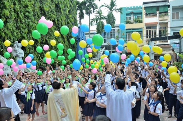 Đoàn TNTT - Khai giảng năm học giáo lý 2016 - 2017