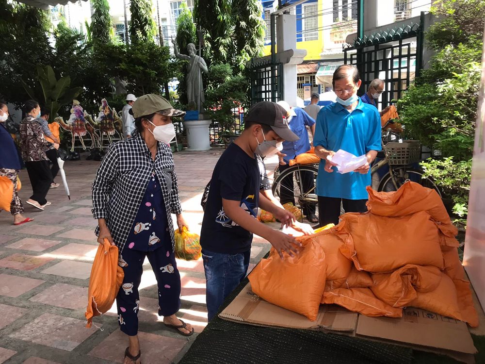 Gx. Vĩnh Hòa - Lan tỏa yêu thương ngày 13.12.2021