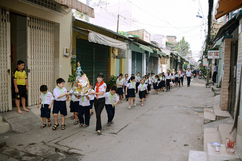 16-12-25-TN-GX-Vinh-Hoa-Ruoc-Chua-đen-voi-cac-ban-co-HCKK-(21)-(Copy).jpg