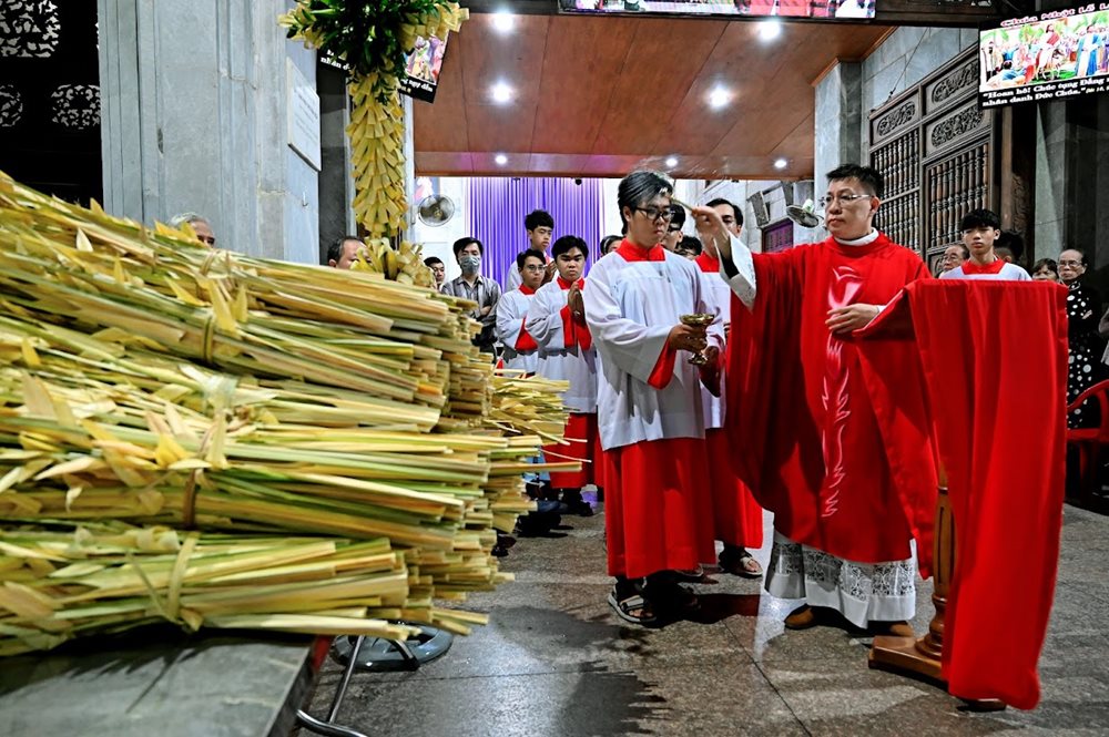 Gx. Vĩnh Hòa - Chúa Nhật Lễ Lá 2024